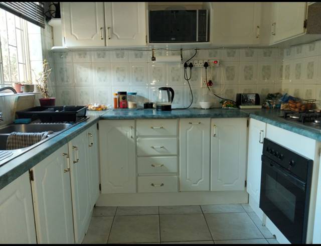 3 BEDROOM HOUSE FOR SALE IN GEELHOUTPARK
